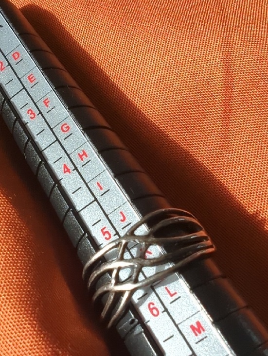 Sterling Silver Openwork Wave Band Ring - Silver - Picture 3 of 4